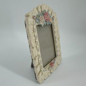 Vintage Lace Look Resin Picture Frame w/ Floral Roses 4x6 Cottagecore